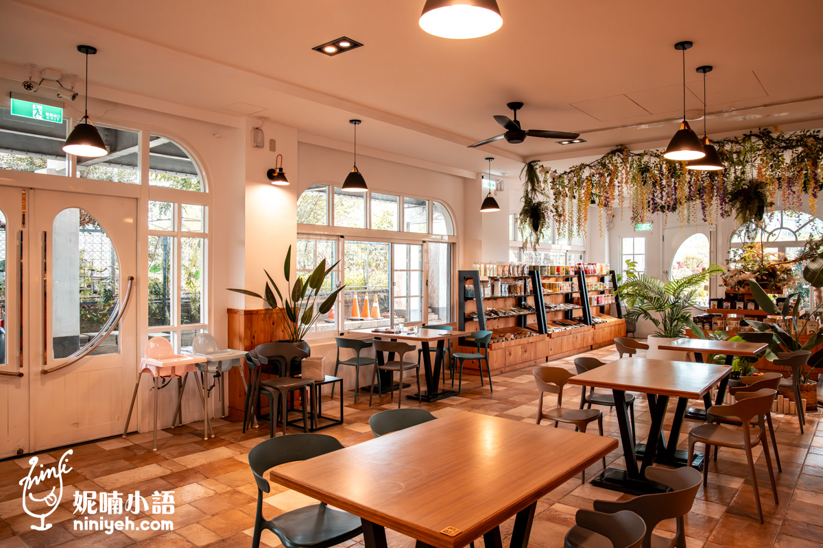 瓦樣山巷｜台南玉井蔬食景觀餐廳！占地三千坪歐風戶外露營區