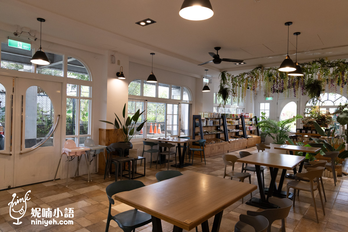 瓦樣山巷｜台南玉井蔬食景觀餐廳！占地三千坪歐風戶外露營區