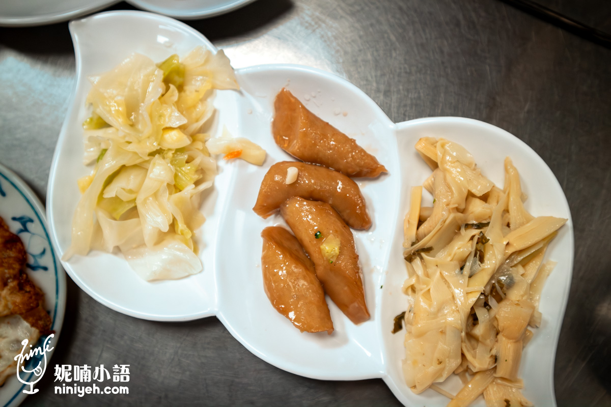 梁記嘉義雞肉飯｜紅到讓人想不透的台北雞肉飯名店