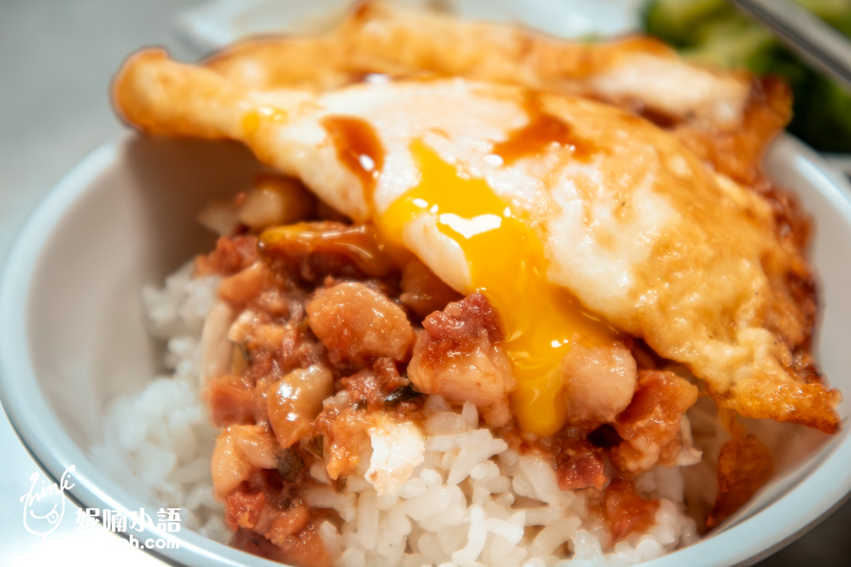 梁記嘉義雞肉飯｜紅到讓人想不透的台北雞肉飯名店