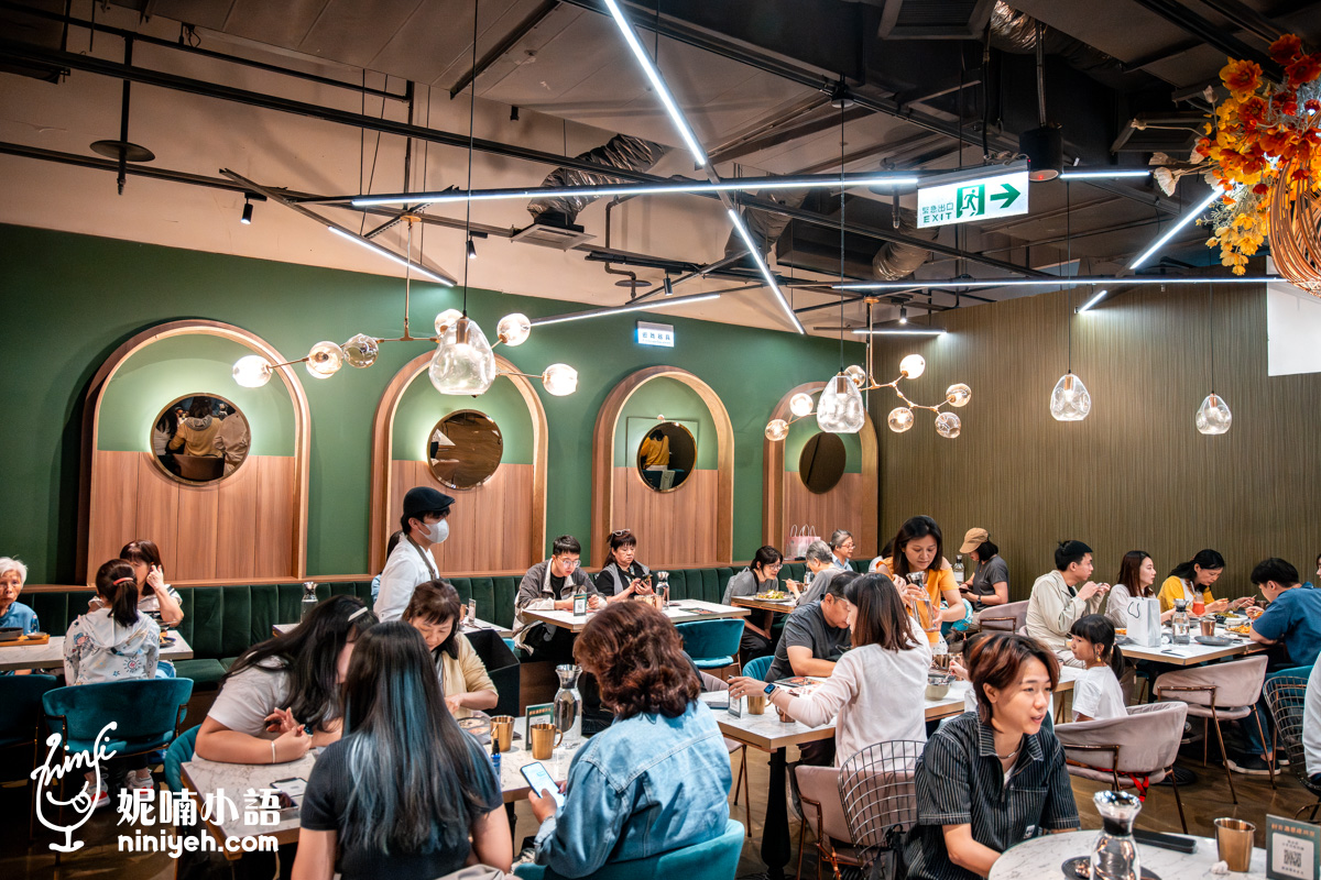 蔬慕 Vegan Amore|京站百貨超人氣蔬食餐酒館!濃郁系料理是蔬食者天堂 蔬慕 Vegan Amore|京站百貨超人氣蔬食餐酒館!濃郁系料理是蔬食者天堂