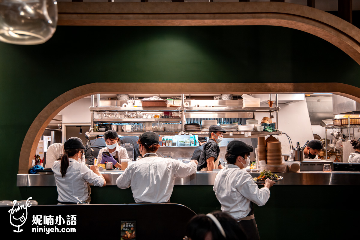 蔬慕 Vegan Amore|京站百貨超人氣蔬食餐酒館!濃郁系料理是蔬食者天堂 蔬慕 Vegan Amore|京站百貨超人氣蔬食餐酒館!濃郁系料理是蔬食者天堂