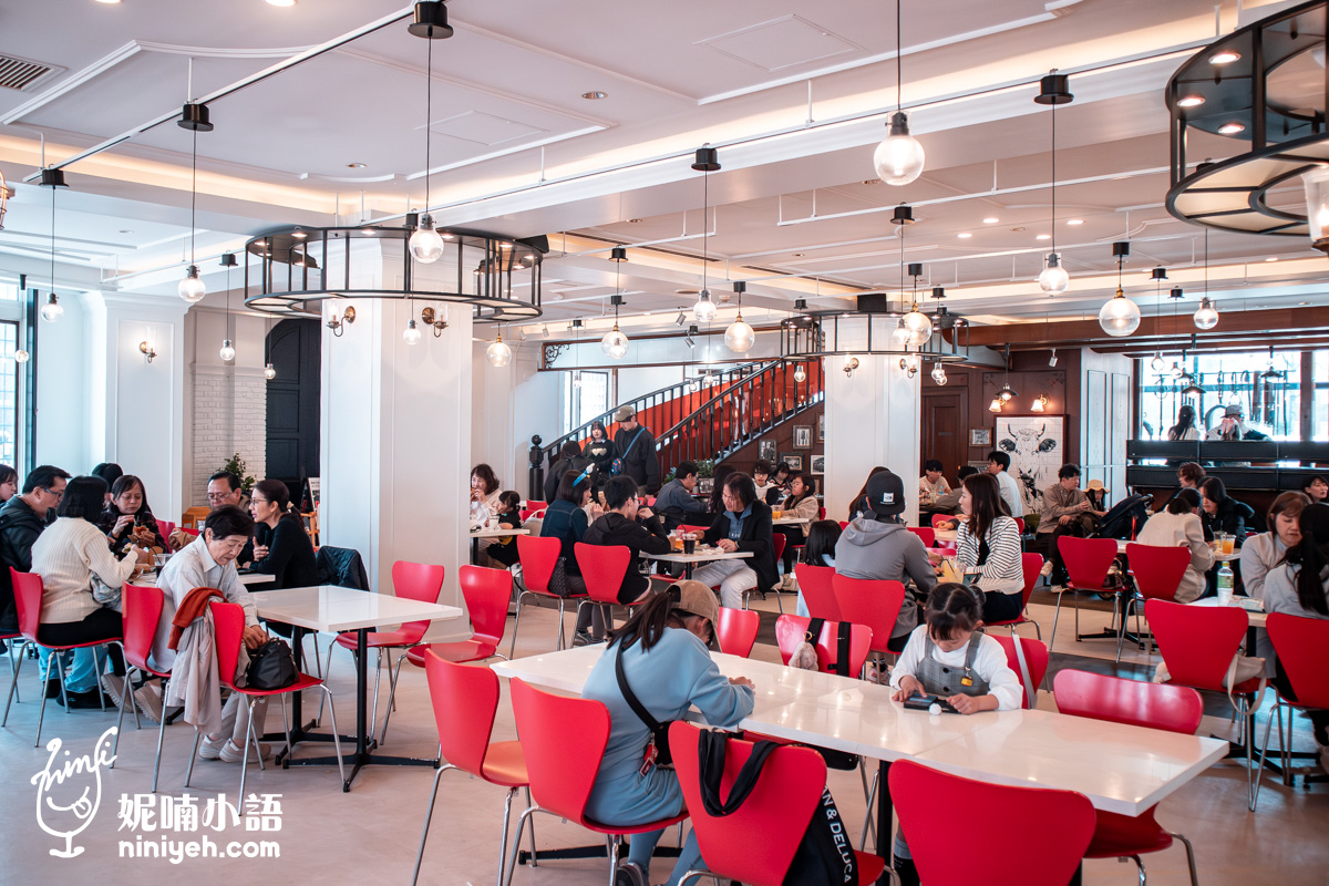 DE FONTEIN GRILL BURGER|豪斯登堡也吃得到「佐世保認證漢堡」了!經典標配組合告訴你 DE FONTEIN GRILL BURGER|豪斯登堡也吃得到「佐世保認證漢堡」了!經典標配組合告訴你
