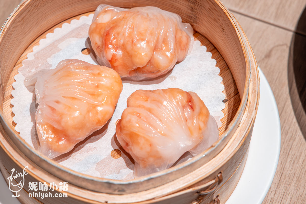 華漾DIM SUM 外皮薄透飽滿的水晶鮮蝦餃近照